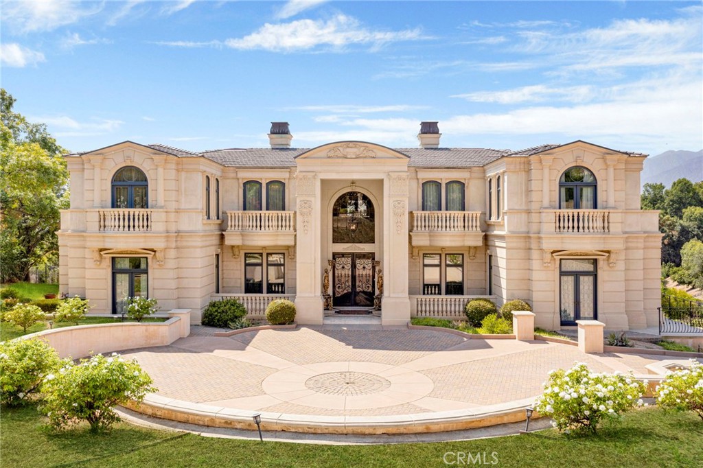 165 Circle Drive