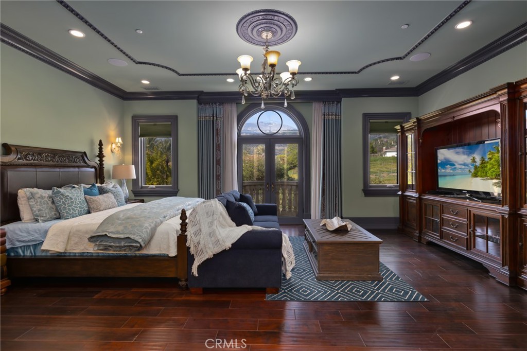 165 Circle Drive