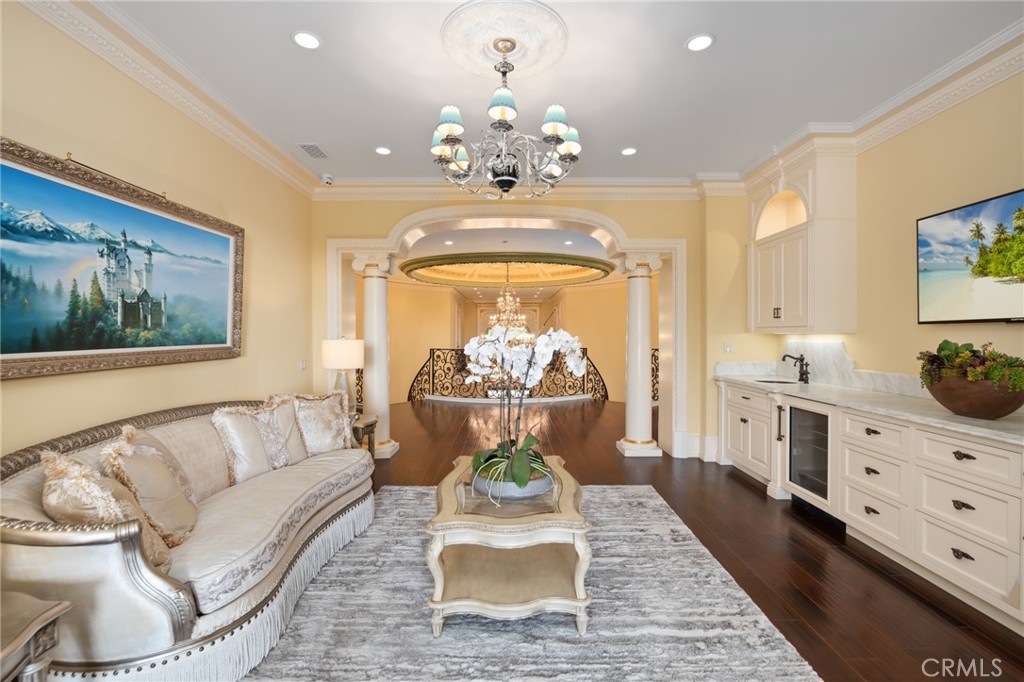 165 Circle Drive