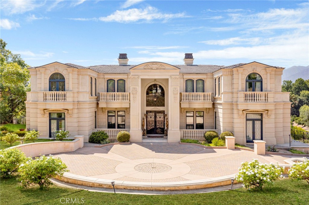 165 Circle Drive