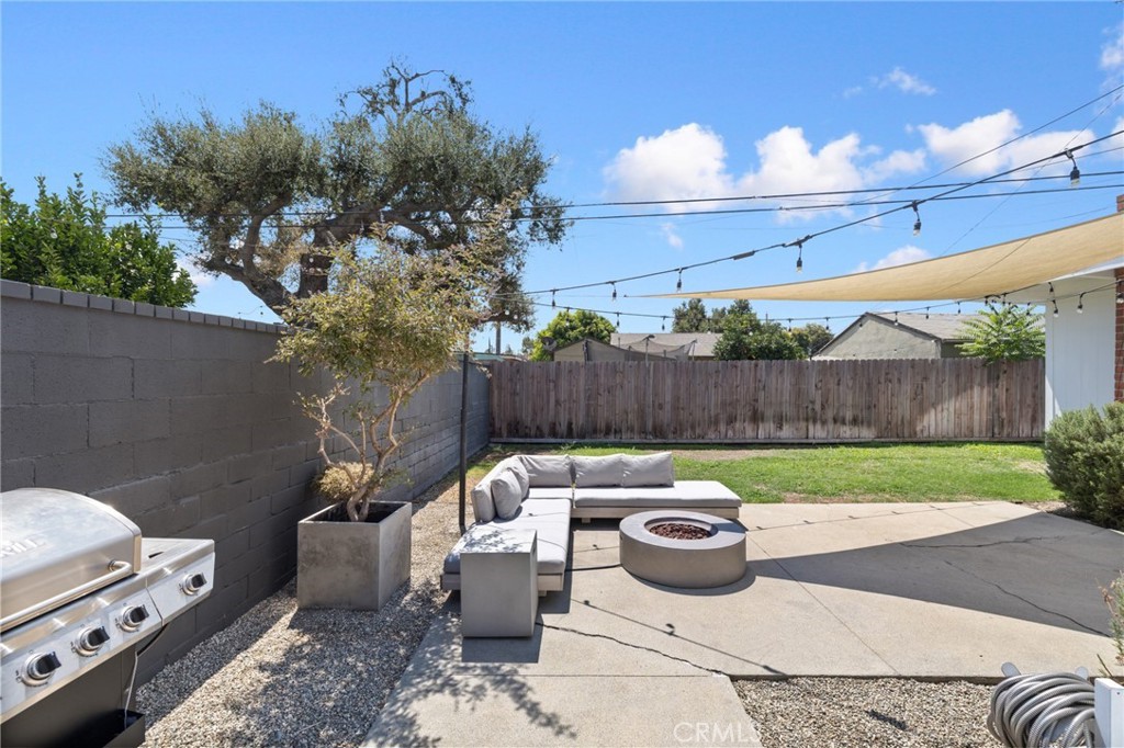 1934 Baylor Street