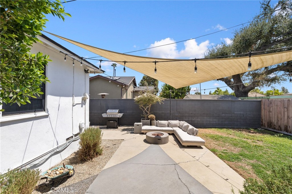 1934 Baylor Street