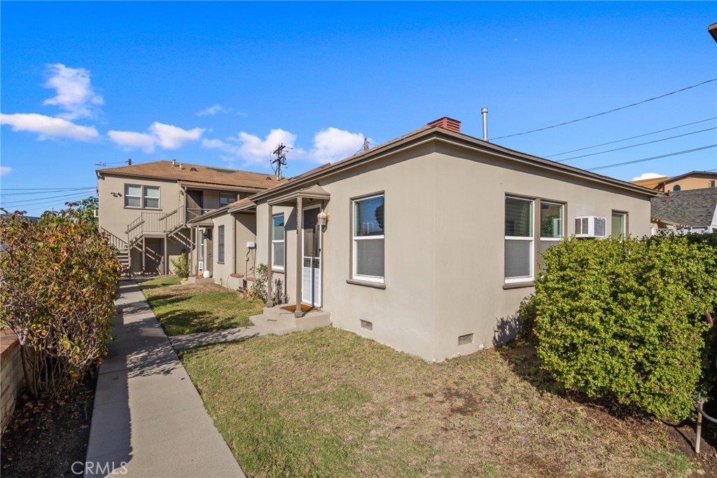 5915 Primrose Avenue