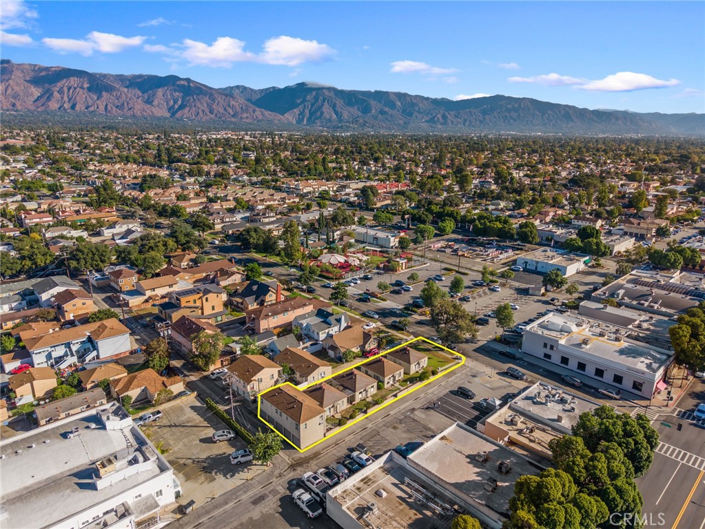 5915 Primrose Avenue