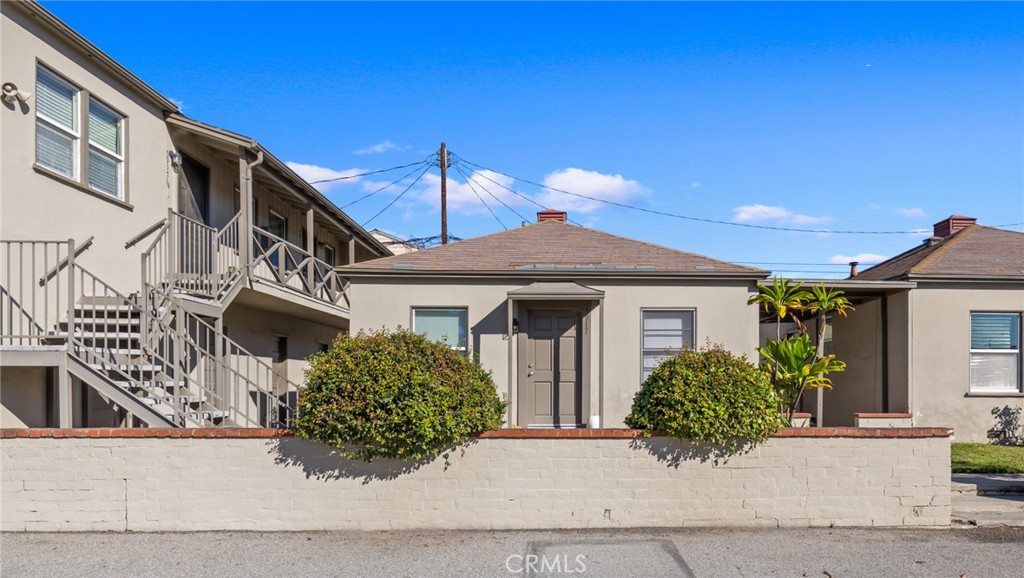 5915 Primrose Avenue