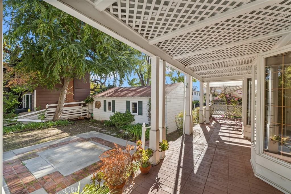 1534 Linda Vista Avenue