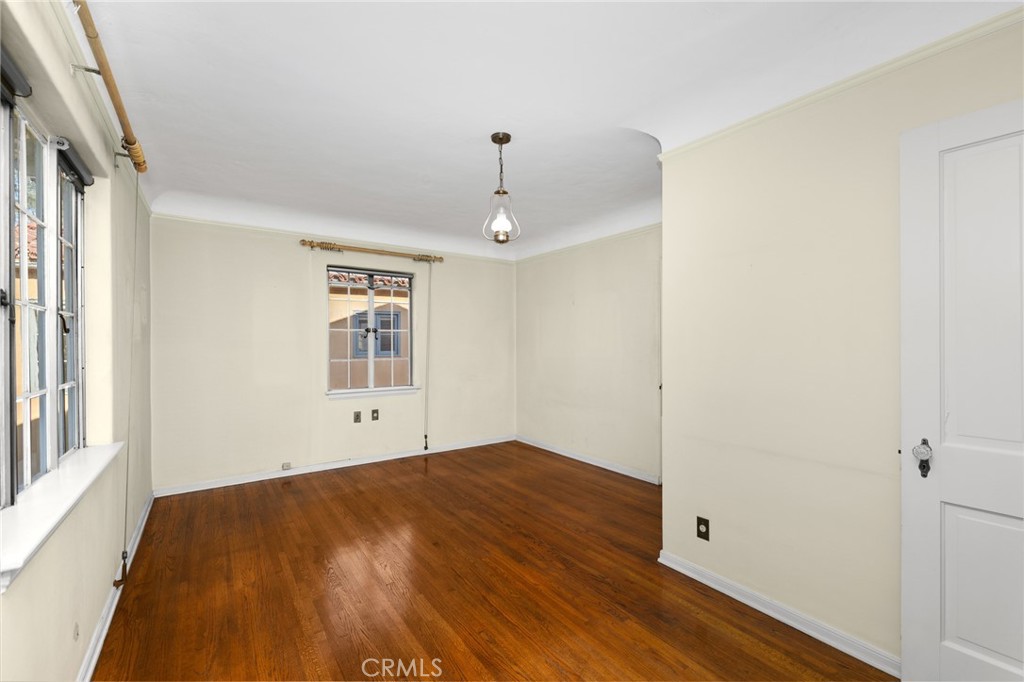 1534 Linda Vista Avenue