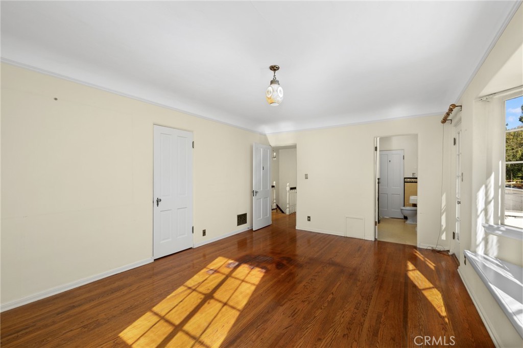 1534 Linda Vista Avenue