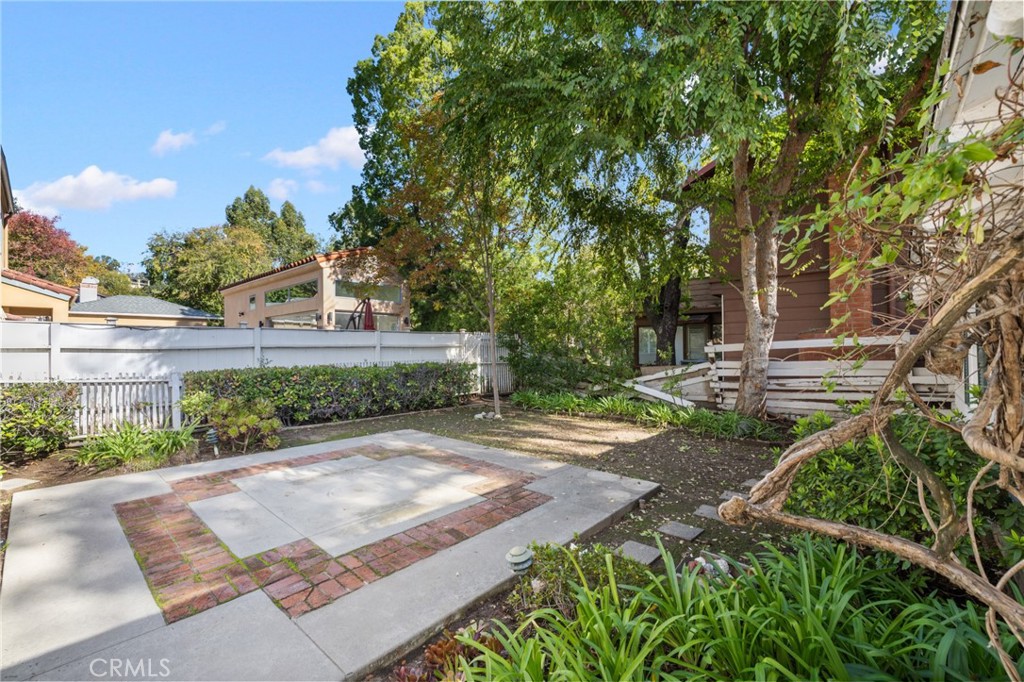 1534 Linda Vista Avenue