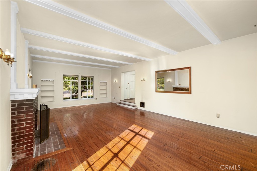 1534 Linda Vista Avenue