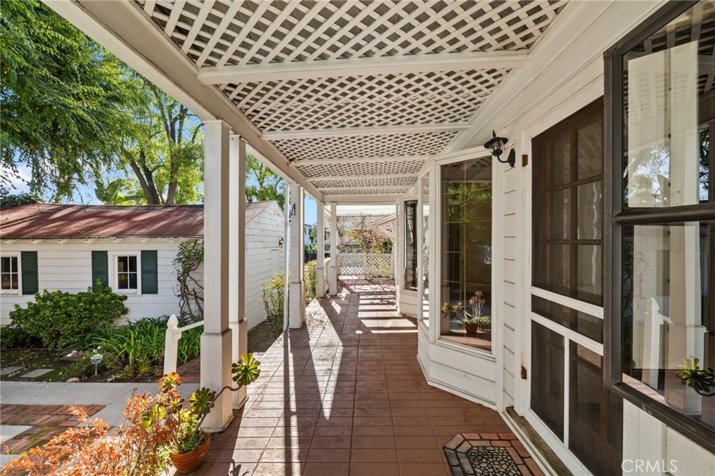 1534 Linda Vista Avenue