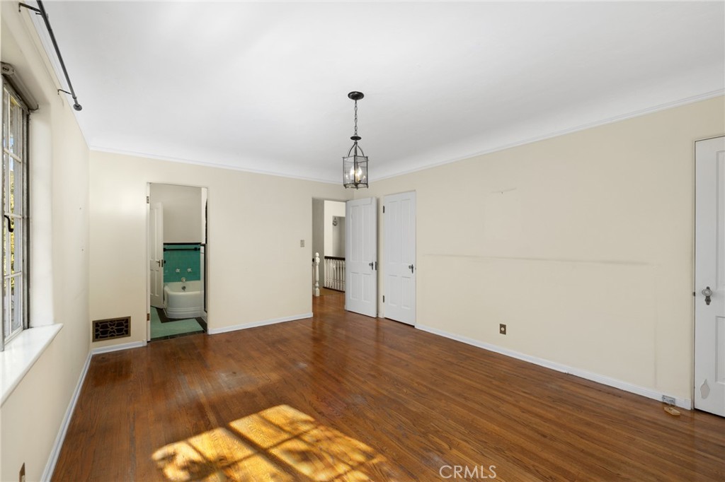 1534 Linda Vista Avenue