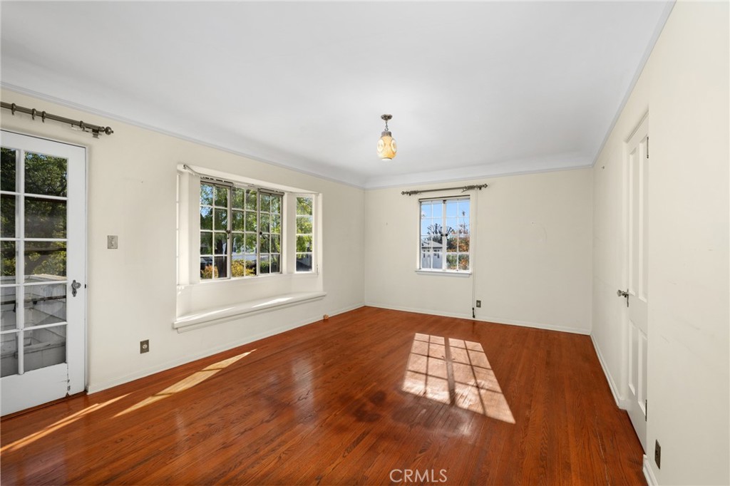 1534 Linda Vista Avenue