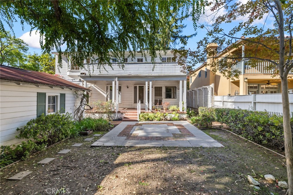 1534 Linda Vista Avenue