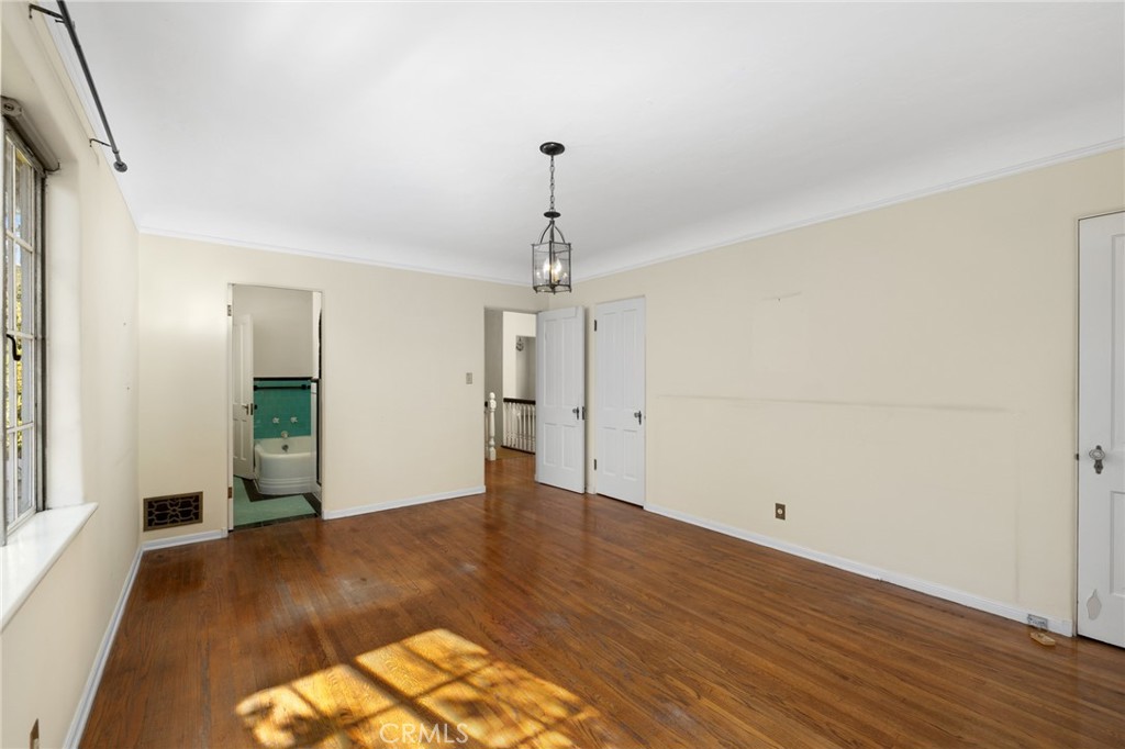 1534 Linda Vista Avenue