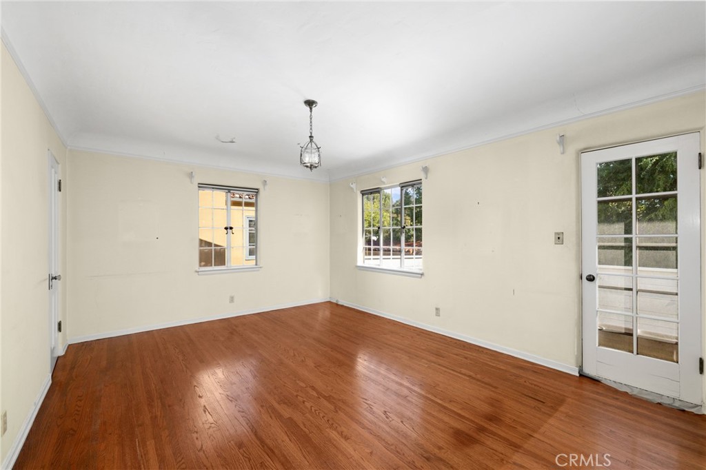 1534 Linda Vista Avenue