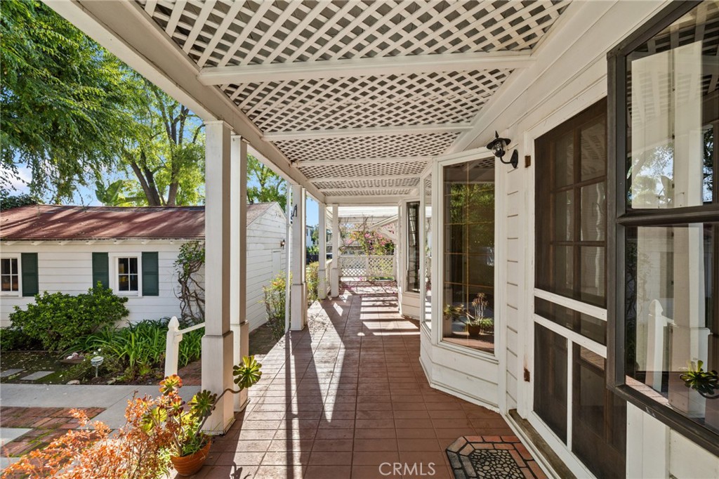 1534 Linda Vista Avenue