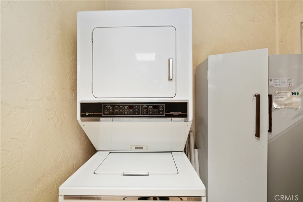 600 La Paloma Avenue