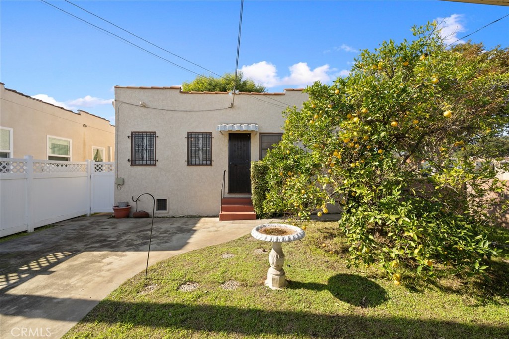 600 La Paloma Avenue