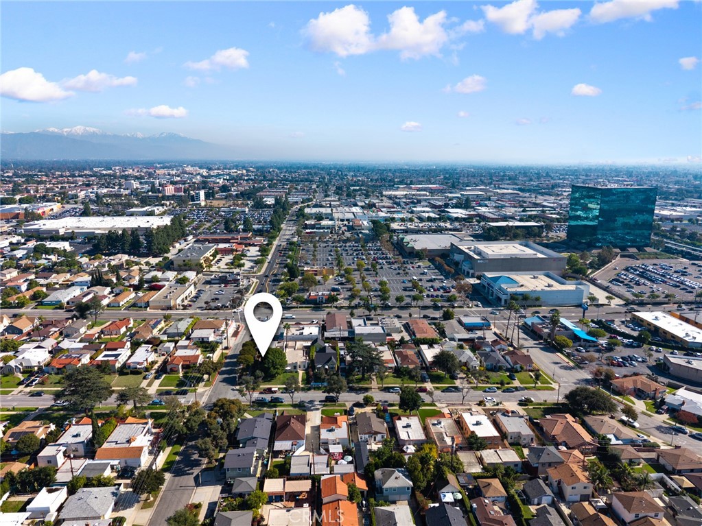 600 La Paloma Avenue