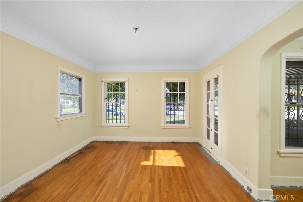 600 La Paloma Avenue