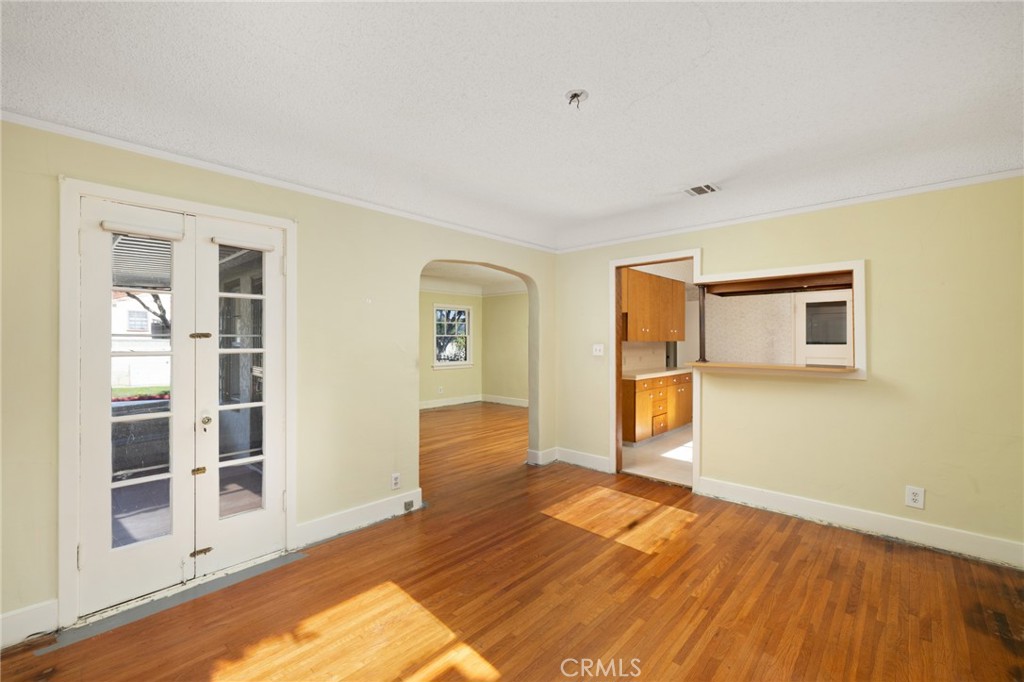 600 La Paloma Avenue