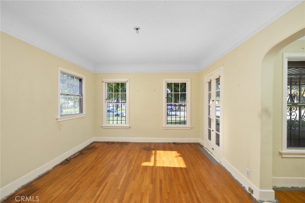 600 La Paloma Avenue