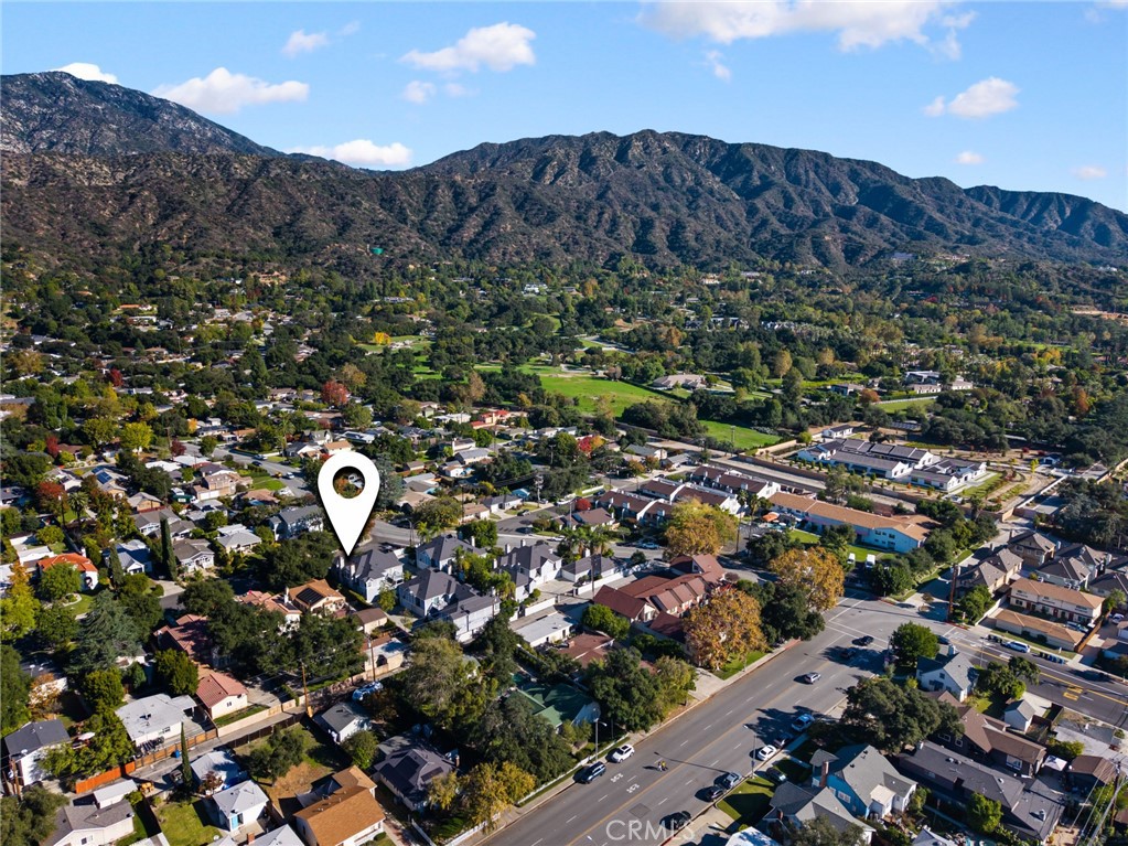 121 N Mountain Avenue