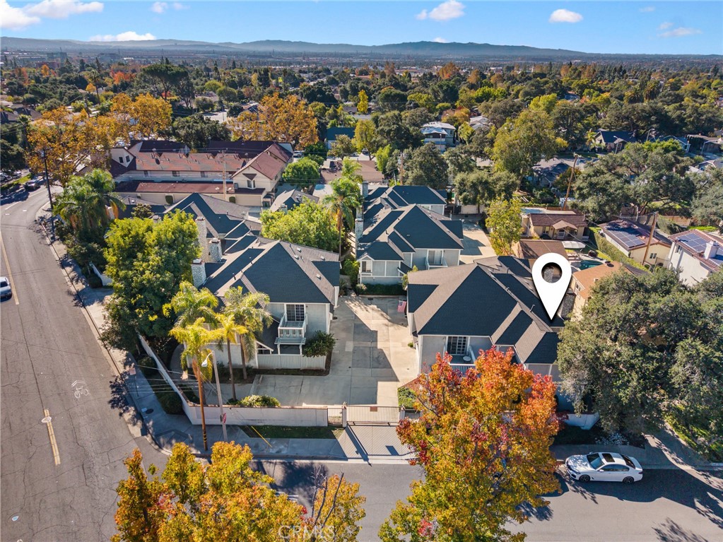 121 N Mountain Avenue