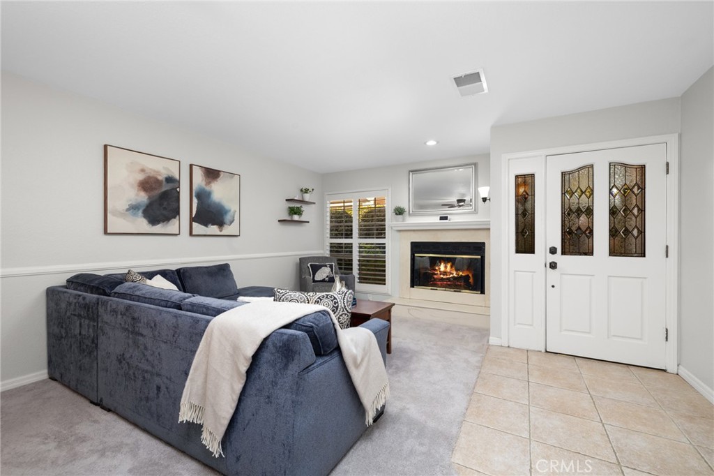 121 N Mountain Avenue