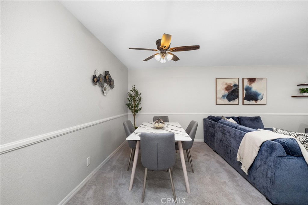 121 N Mountain Avenue