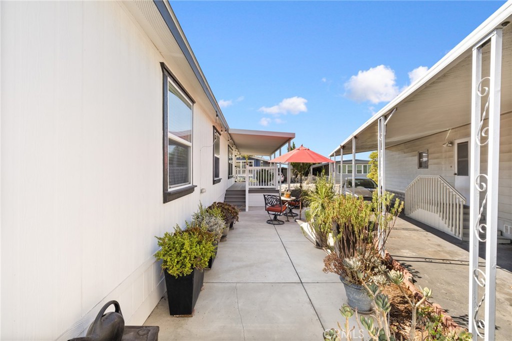 3530 Damien Avenue 109