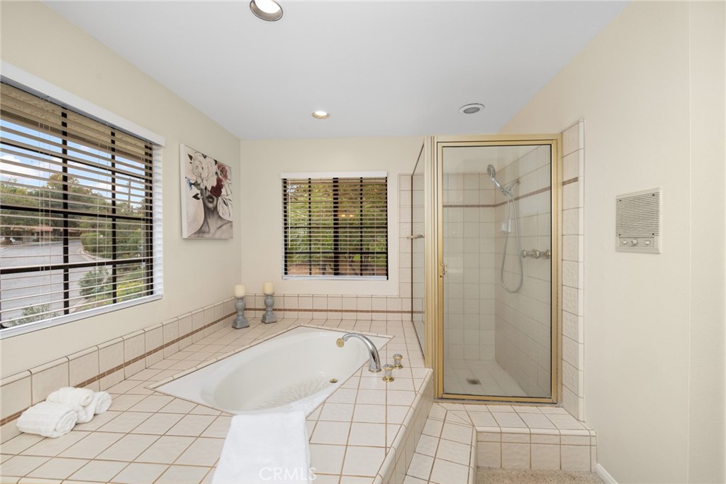 785 Norumbega Drive