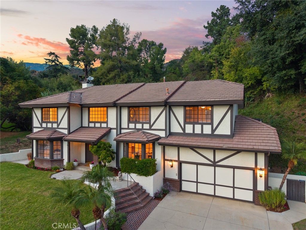 785 Norumbega Drive