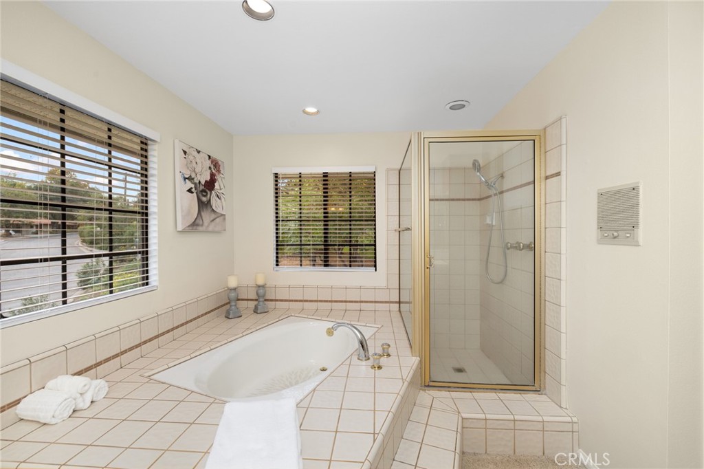785 Norumbega Drive