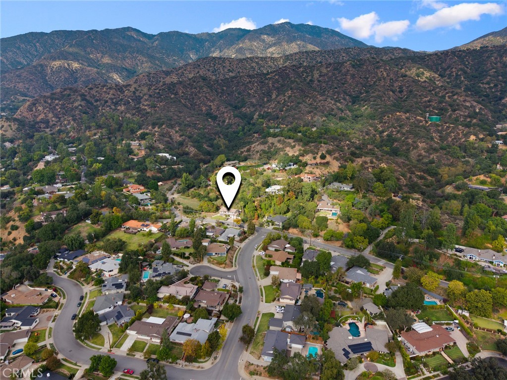 785 Norumbega Drive