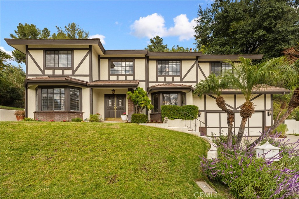 785 Norumbega Drive
