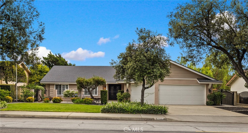 264 E Radcliffe