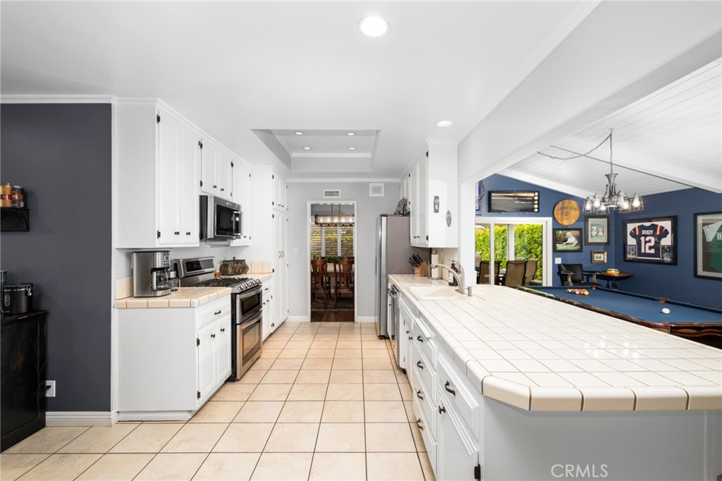 264 E Radcliffe