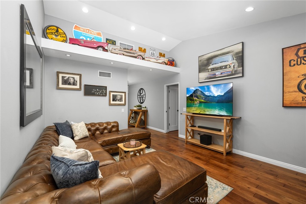 264 E Radcliffe
