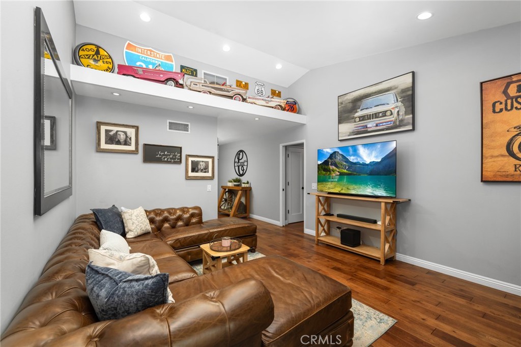 264 E Radcliffe