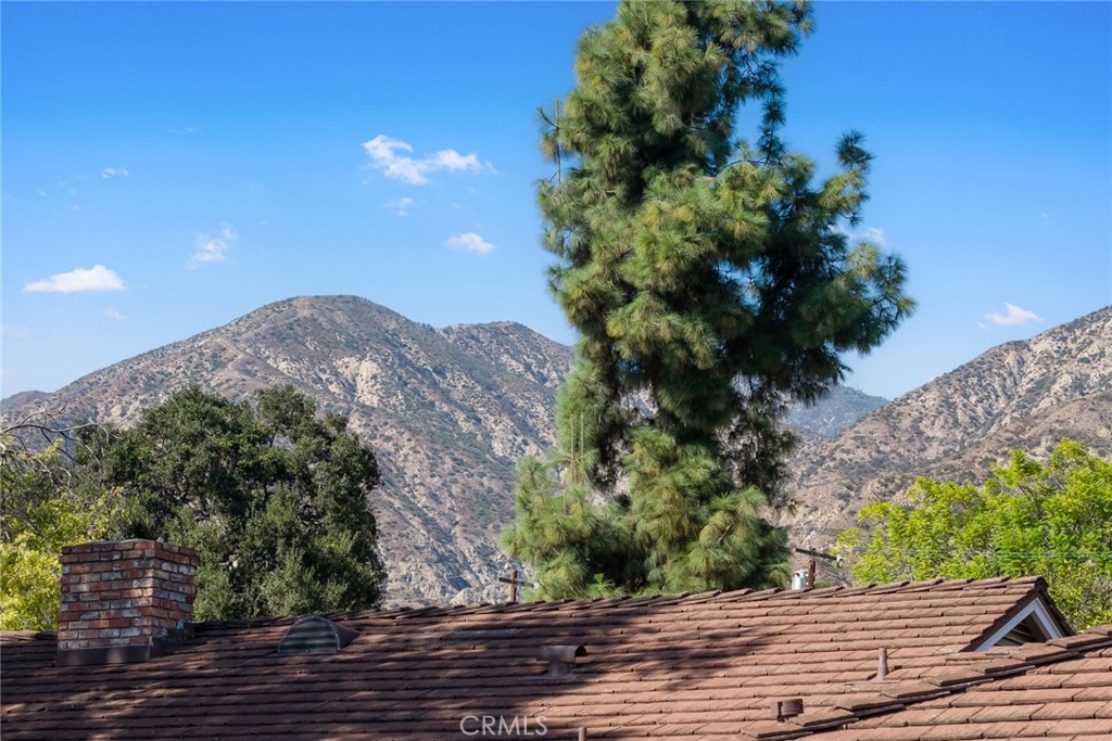 1709 El Vista Circle