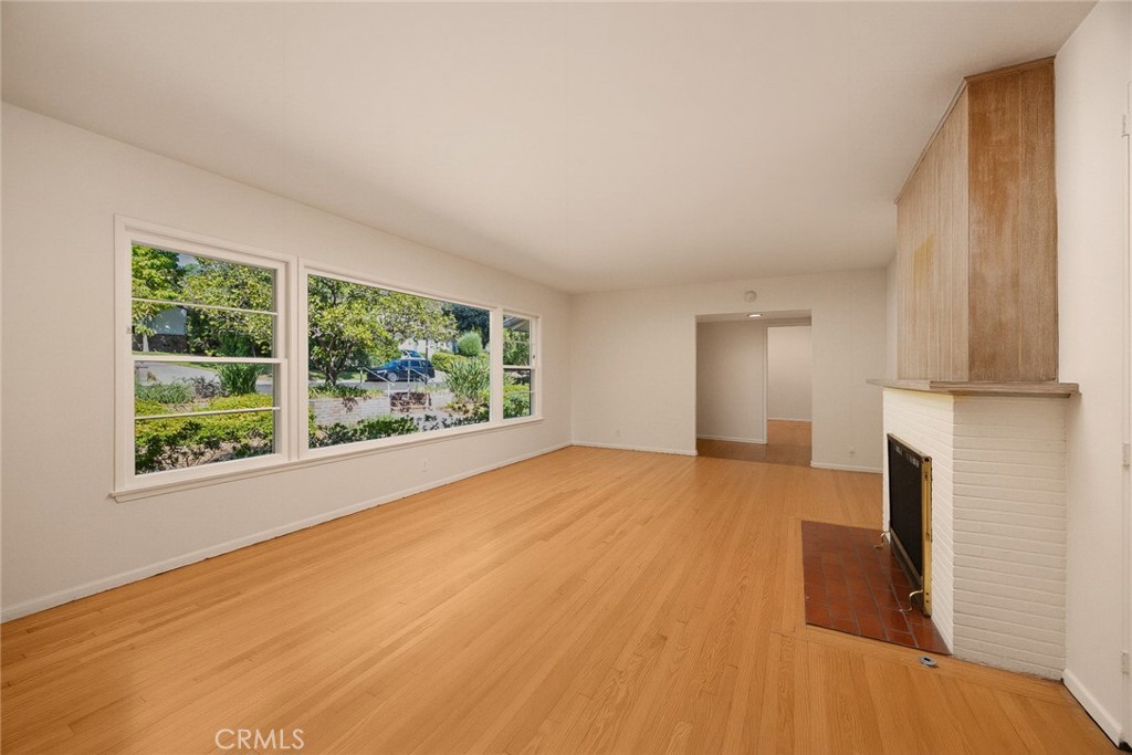 1709 El Vista Circle