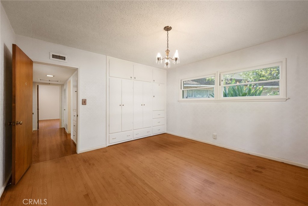1709 El Vista Circle