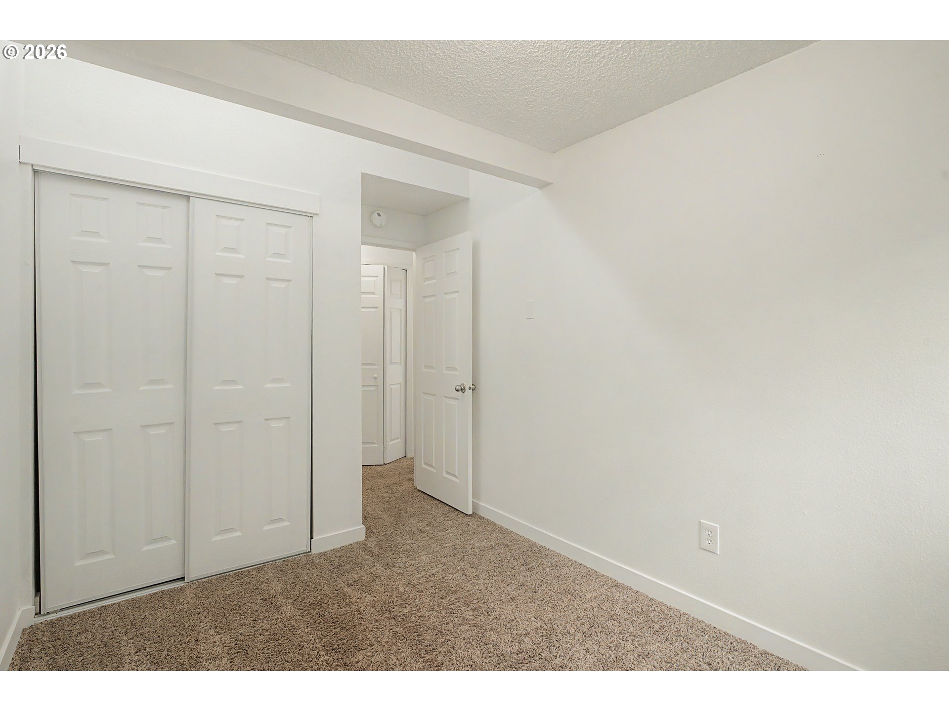 1616 VILLAGE PARK PL