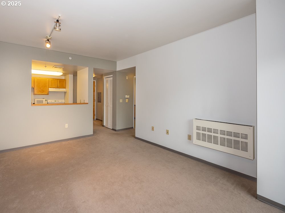 701 COLUMBIA ST 410