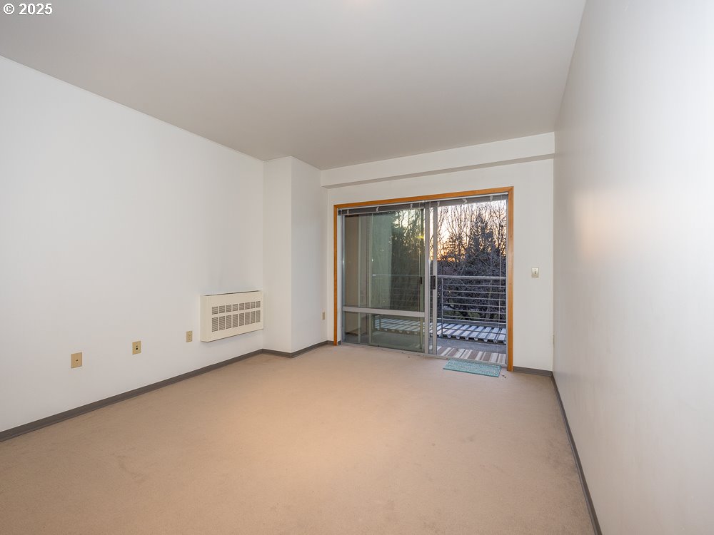 701 COLUMBIA ST 410