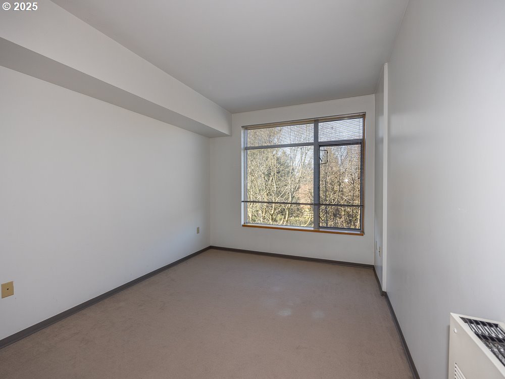 701 COLUMBIA ST 410