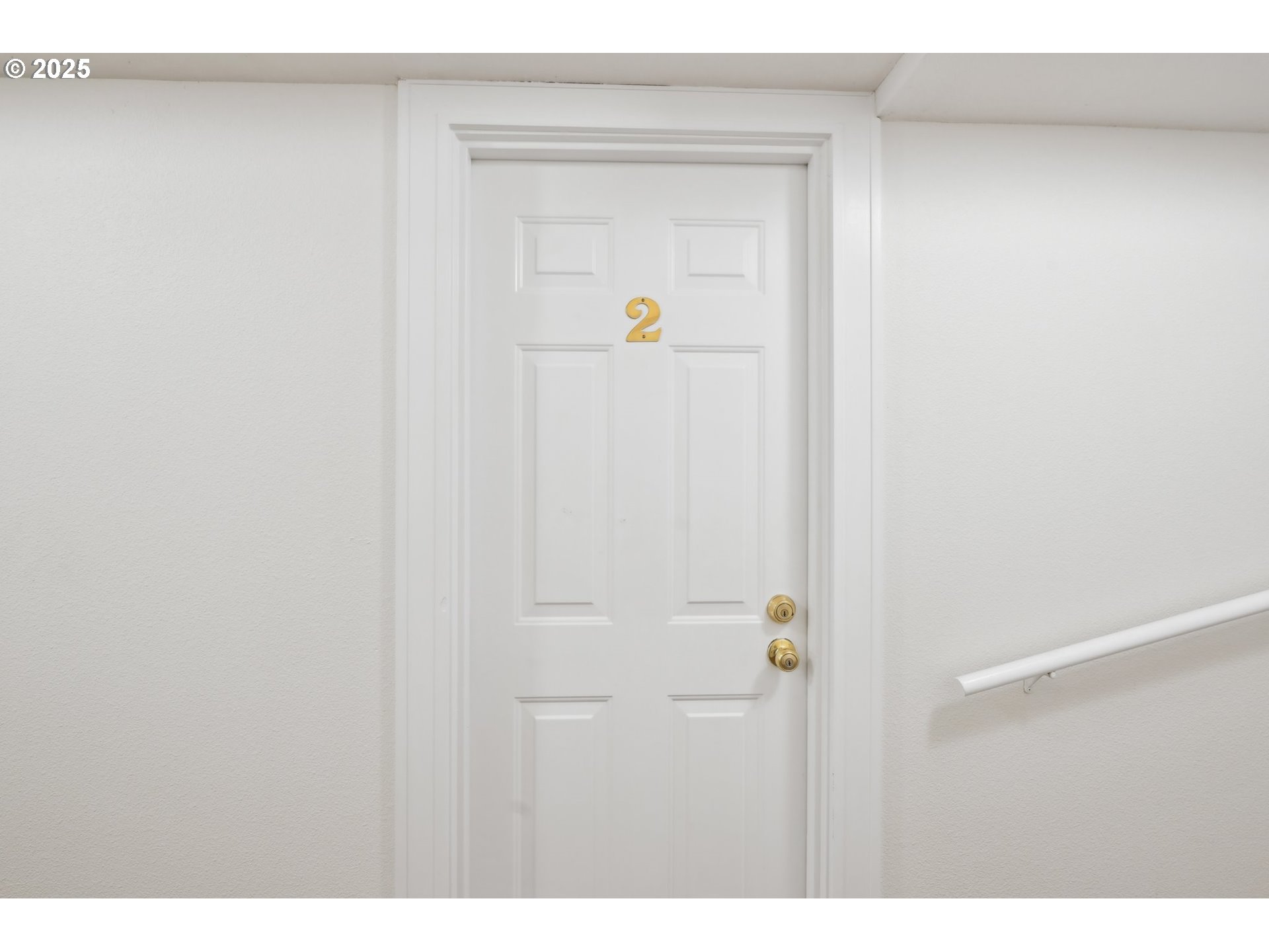 1529 SE HAWTHORNE BLVD 2