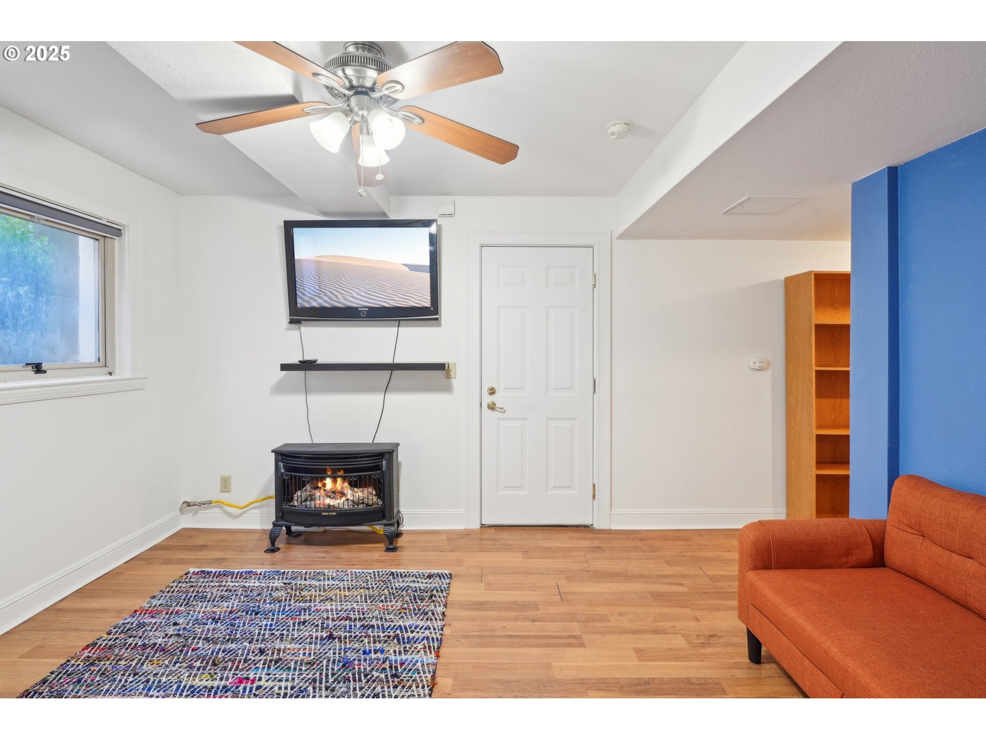 1529 SE HAWTHORNE BLVD 2